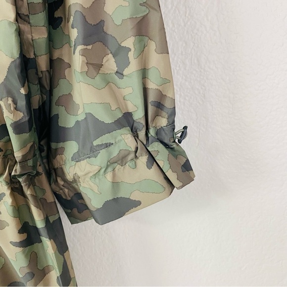 Columbia Flash Forward Camo Light Weight Windbreaker Size M - Picture 5 of 10